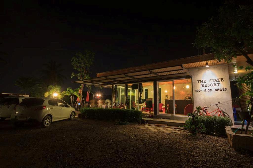 The State Resort Phitsanulok Exterior foto