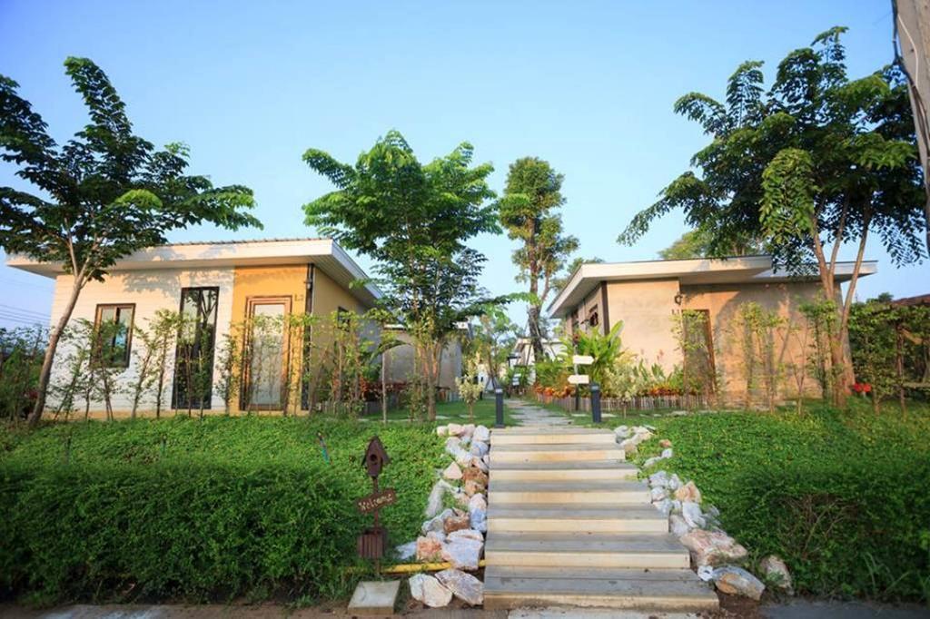 The State Resort Phitsanulok Exterior foto